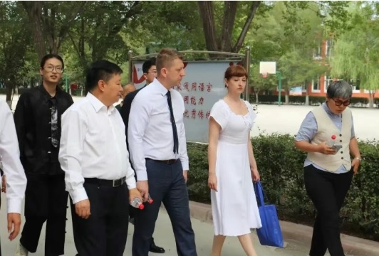加强国际办学交流合作 促进职业教育高质量发展